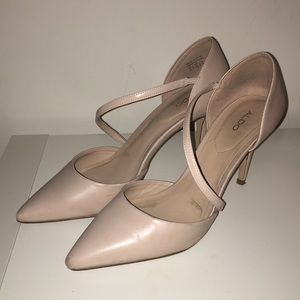 Beautiful nude heels by Aldo